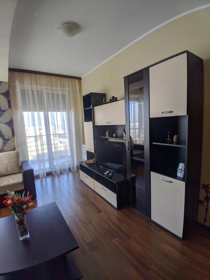 Summerland Beach&Sun Apartments Mamaia Eksteriør bilde