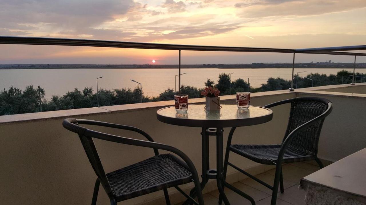 Summerland Beach&Sun Apartments Mamaia Eksteriør bilde